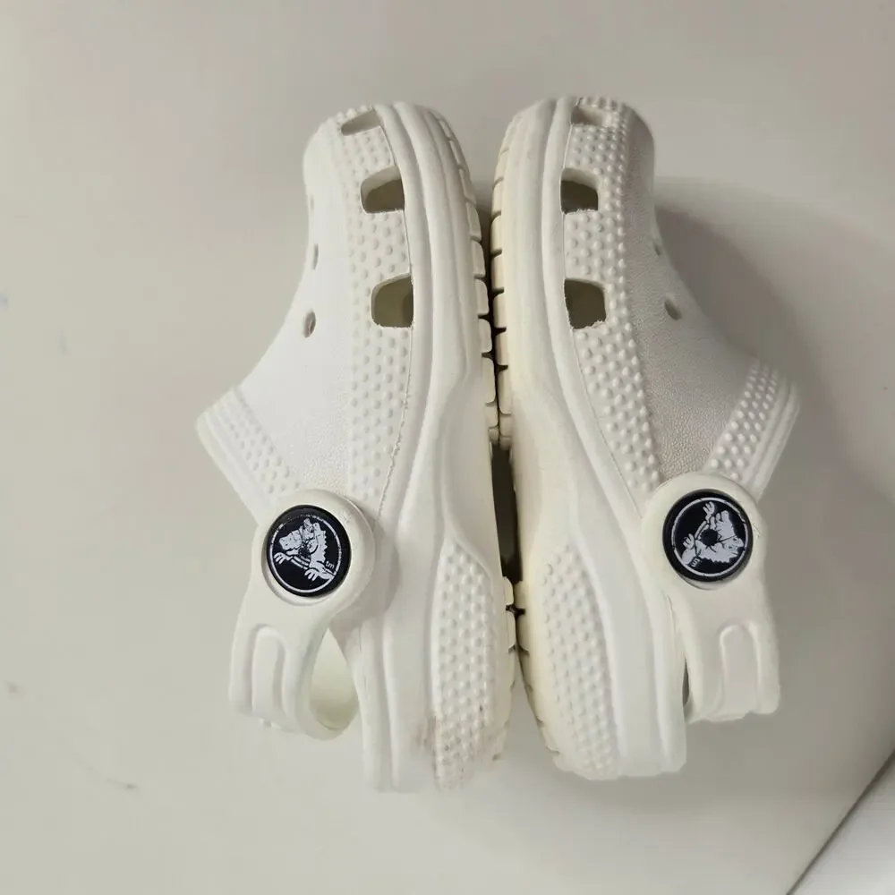 CROCS classic clogs